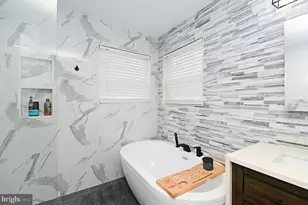 340 Vanderbilt Ln, Harleysville, PA 19438 - Photo 23