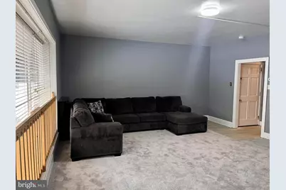 27 N Hanover Street, Pottstown, PA 19464 - Photo 5