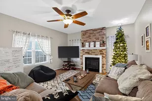 81 Pebble Beach Ln, Pottstown, PA 19464 - Photo 9