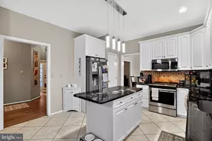 81 Pebble Beach Ln, Pottstown, PA 19464 - Photo 13