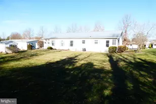 320 W 4th St, Red Hill, PA 18076 - Photo 3