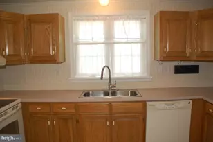 412 Westbury Dr, Souderton, PA 18964 - Photo 17