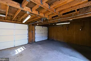 621 N Forest, Norristown, PA 19403 - Photo 39