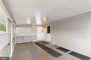 907 Lakeview Dr, Green Lane, PA 18054 - Photo 27