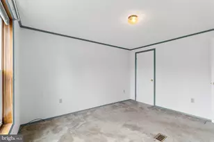 907 Lakeview Dr, Green Lane, PA 18054 - Photo 23