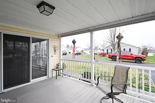 2005 Highland Ct, North Wales, PA 19454 - Photo 9