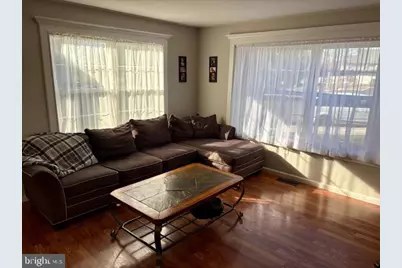 656 Honeysuckle Way, Pennsburg, PA 18073 - Photo 5