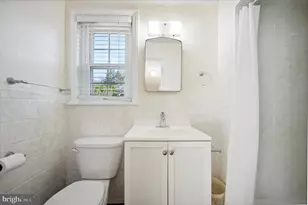 459 Rock Glen Dr, Wynnewood, PA 19096 - Photo 13