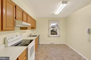 28 Cochise Ln, Royersford, PA 19468 - Photo 9