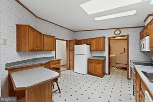 405 Village Way, Royersford, PA 19468 - Photo 13