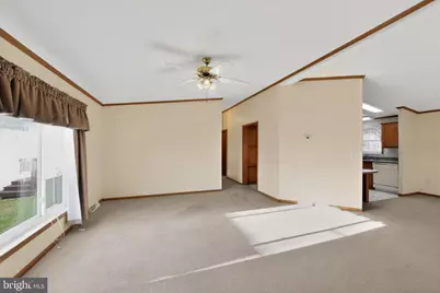 405 Village Way, Royersford, PA 19468 - Photo 9