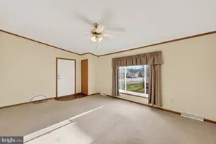 405 Village Way, Royersford, PA 19468 - Photo 7