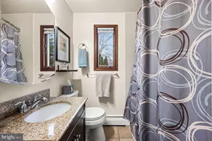 2039 Berkley Rd, Norristown, PA 19403 - Photo 17