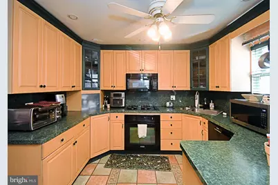 2803 Lamott Avenue, Willow Grove, PA 19090 - Photo 15