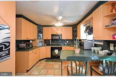 2803 Lamott Avenue, Willow Grove, PA 19090 - Photo 13