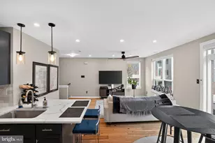 912 Riverplace Dr, Conshohocken, PA 19428 - Photo 3