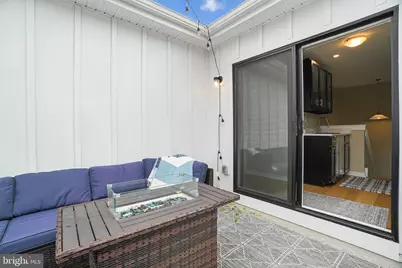 912 Riverplace Drive #M, Conshohocken, PA 19428 - Photo 9