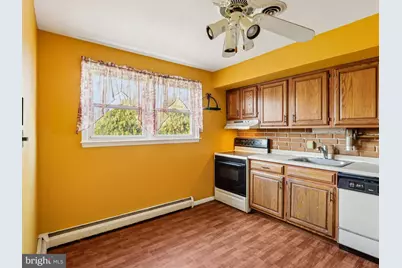 1275 Winchester Place, Red Hill, PA 18076 - Photo 11