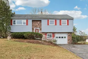 1275 Winchester Pl, Red Hill, PA 18076 - Photo 3