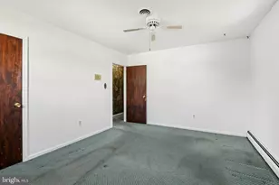 1275 Winchester Pl, Red Hill, PA 18076 - Photo 17