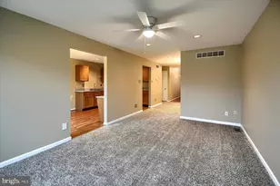 557 Broxton Ct, Harleysville, PA 19438 - Photo 13