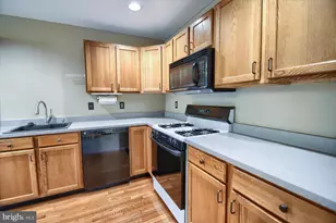 557 Broxton Ct, Harleysville, PA 19438 - Photo 9