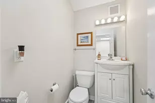 1212 Rebel Hill Rd, Conshohocken, PA 19428 - Photo 11