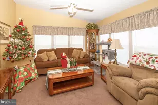 303 Carver Ln, Royersford, PA 19468 - Photo 15