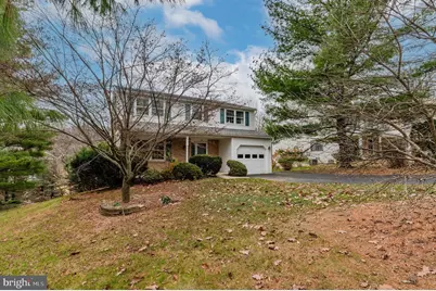 705 Falcon Drive, Glenside, PA 19038 - Photo 3