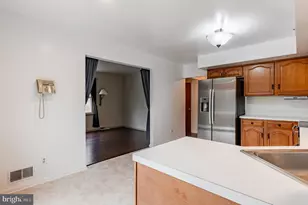 705 Falcon Dr, Glenside, PA 19038 - Photo 13