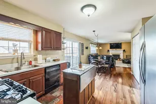 900 Ruby Cir, Gilbertsville, PA 19525 - Photo 5