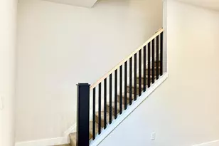 151 N York St, Pottstown, PA 19464 - Photo 3