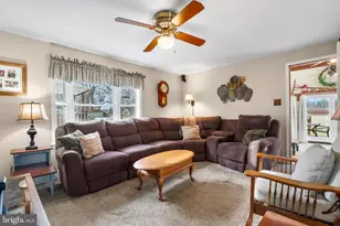 106 Glenwood Ave, Trooper, PA 19403 - Photo 15