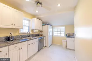 2803 Broadway Ave, Hatboro, PA 19040 - Photo 9