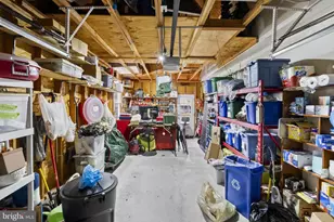 501 Blue Bell Springs Dr, Blue Bell, PA 19422 - Photo 33