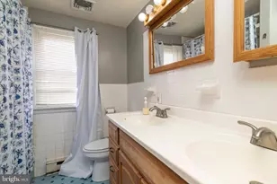 41 Centre Ave, Norristown, PA 19403 - Photo 15