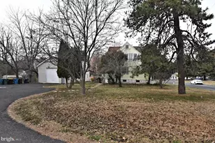 4 State St, Lansdale, PA 19446 - Photo 31