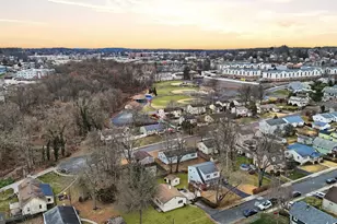 110 Warren St, Willow Grove, PA 19090 - Photo 33