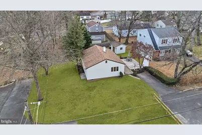 110 Warren Street, Willow Grove, PA 19090 - Photo 29