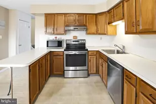 1405 Village Green Dr, Gilbertsville, PA 19525 - Photo 13