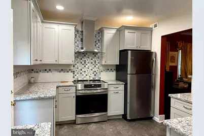 18 Thomas Avenue, Bryn Mawr, PA 19010 - Photo 1