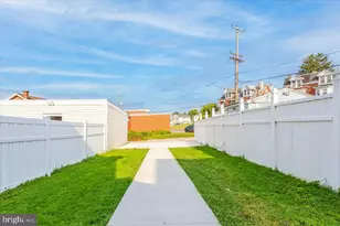 443 Depot St, Bridgeport, PA 19405 - Photo 19