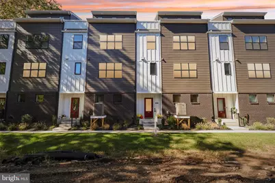 948 Riverplace Drive #48, Conshohocken, PA 19428 - Photo 3