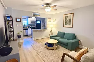 28 Maple St, Conshohocken, PA 19428 - Photo 7