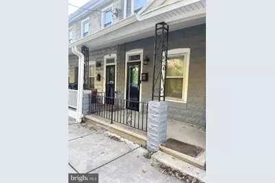 28 Maple Street, Conshohocken, PA 19428 - Photo 3