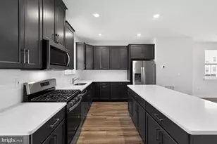 70 Continental Wy, Bridgeport, PA 19405 - Photo 5