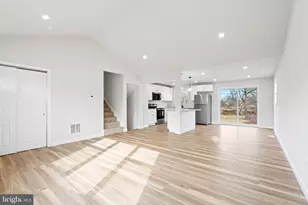 107 Maple Ave, Willow Grove, PA 19090 - Photo 5