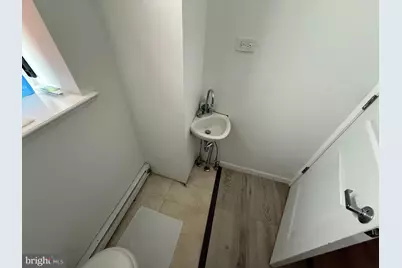 524 Dekalb Street, Norristown, PA 19401 - Photo 7