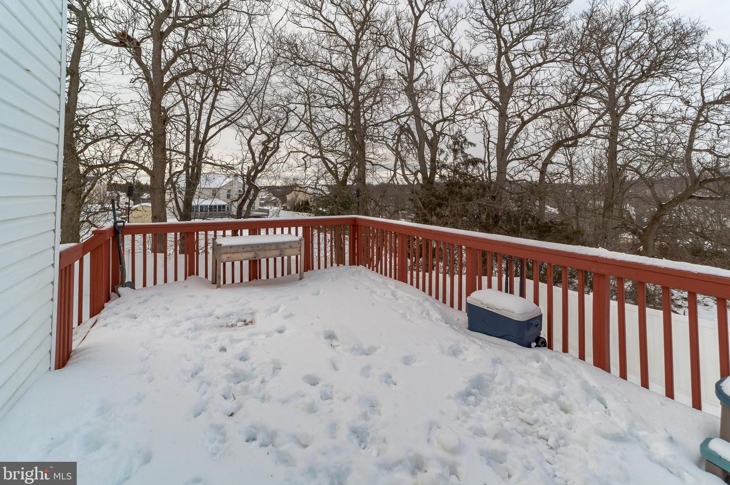 86 Pne Hurst Dr, Pottstown PA 19464-7205 exterior