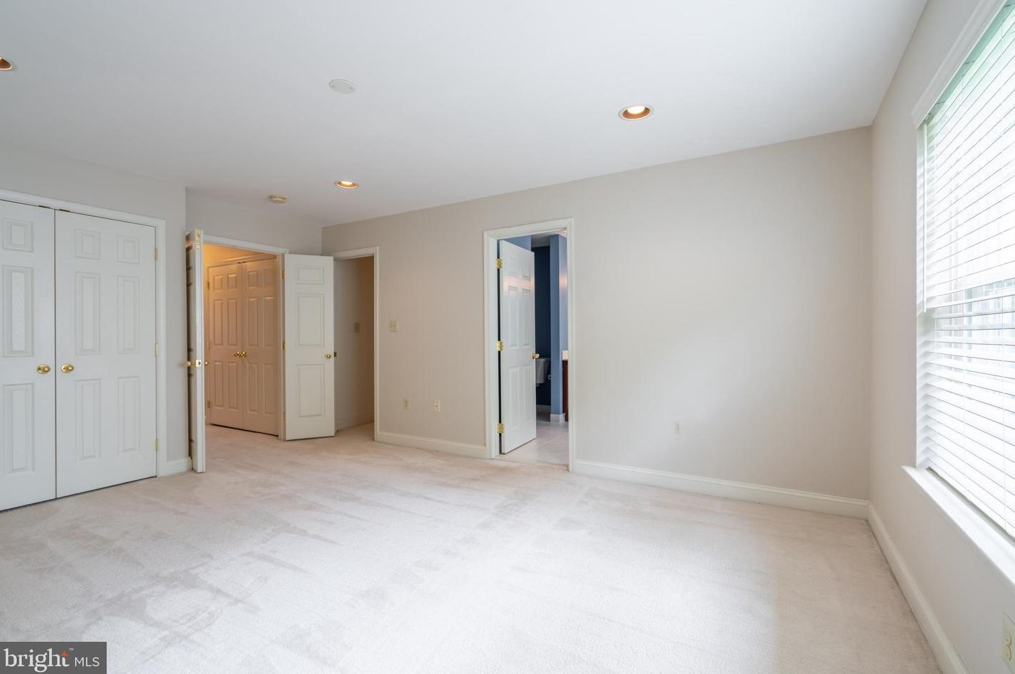 11 Arbor Cir, Colmar PA  18915-9608 exterior